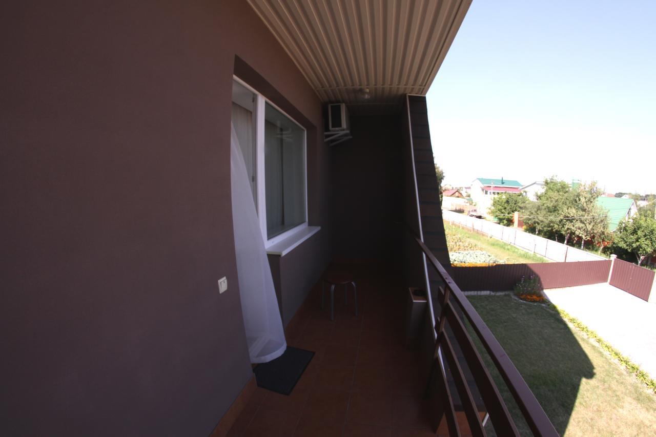 Uyut Hotel Cernihiv Exterior foto