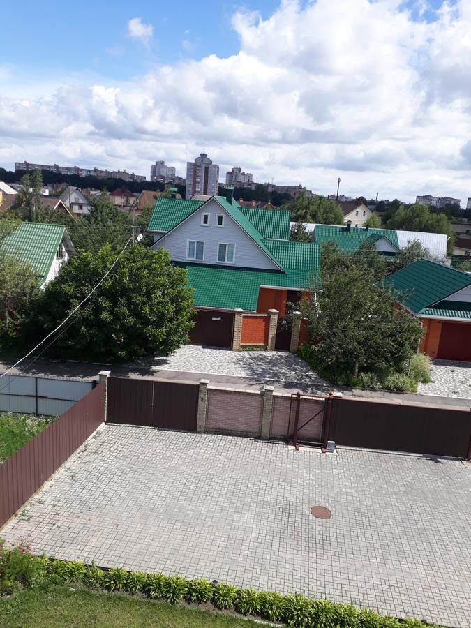 Uyut Hotel Cernihiv Exterior foto